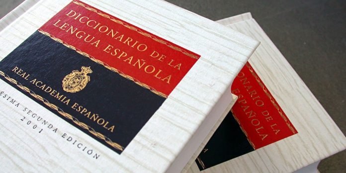 ‘Espóiler’ y ‘rapear’, entre las nuevas palabras del diccionario de la RAE