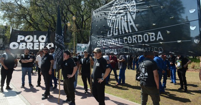Trabajadores del Neumático anuncian paro de 24 horas: cómo termina 2024 el sector y cómo están los precios tras la baja de aranceles