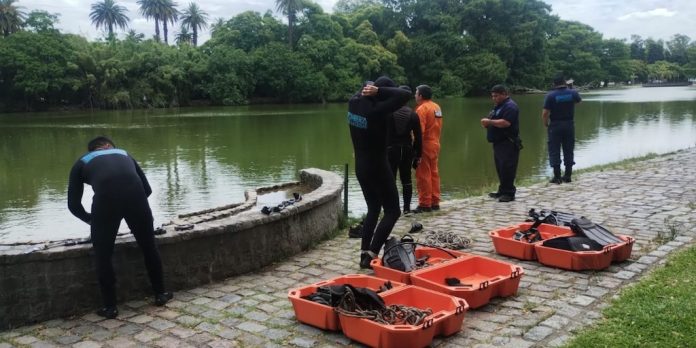 Encontraron un cuerpo en los lagos de Palermo