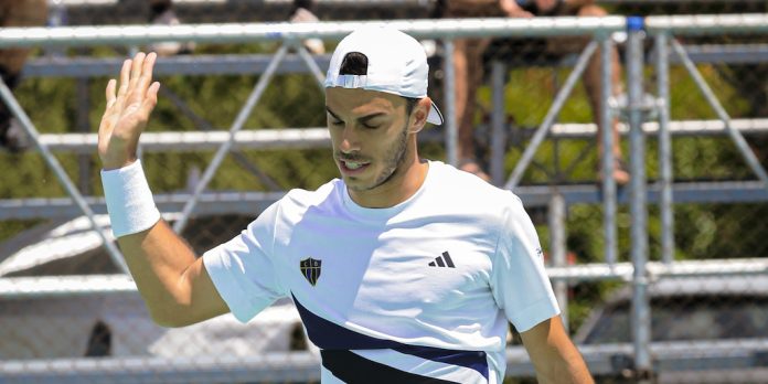 Estudiar y ser crack en el tenis: así se reparte Fran Cerúndolo, entre la raqueta y los libros
