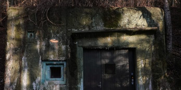 Suiza empezó a restaurar sus búnkeres nucleares de la Guerra Fría, en medio de las crecientes tensiones mundiales