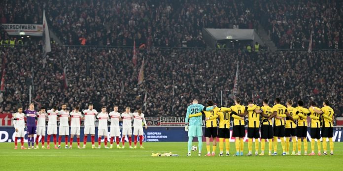 Dolor en la Champions League: le comunicaron la muerte de su hijo de 4 años horas antes de jugar y recibió un conmovedor apoyo