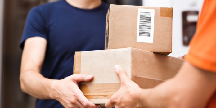 Papá Noel courier versus local: ¿cómo impacta en el consumo?