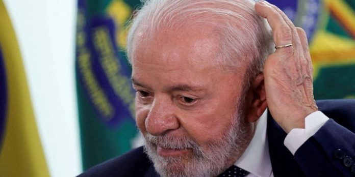 Tras la segunda cirugía, Lula da Silva ya está despierto y debería recibir el alta en los próximos días