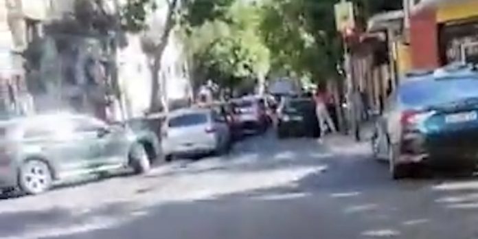 Tiros en el barrio porteño de Constitución tras una discusión: un comerciante detenido