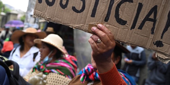 Bolivia va a las urnas el domingo: ¿Qué está en juego en las elecciones judiciales de este año?