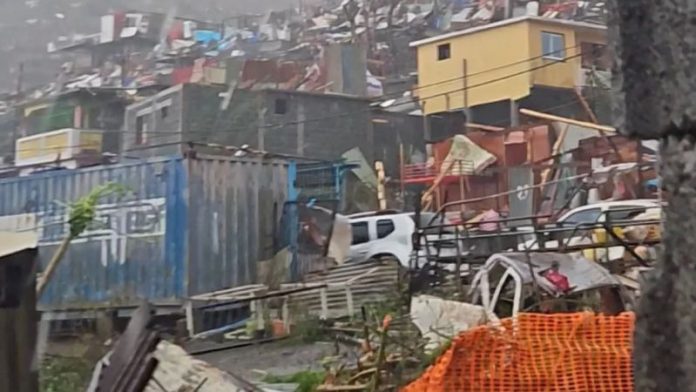 El ciclón Chido mata a varios en territorio francés antes de dirigirse a la costa este de África