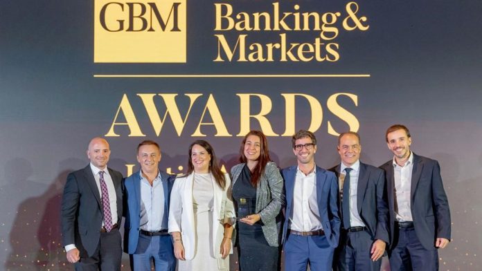 El MEF recibió un premio por la mejor transacción de bonos de América Latina en 2024