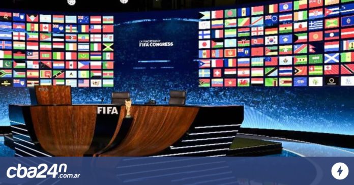La FIFA oficializa las sedes de los Mundiales 2030 y 2034