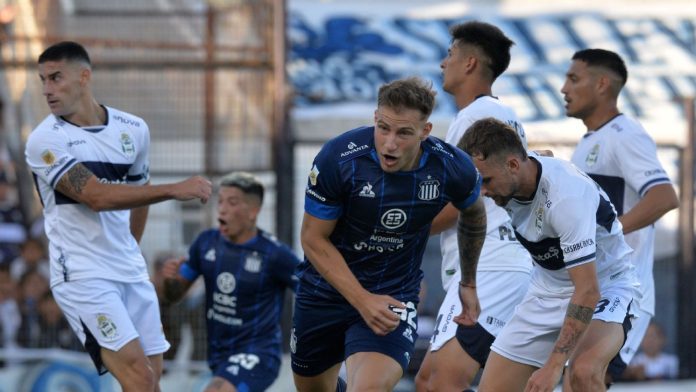 Bruno Barticciotto, la carta de gol bajo la manga de un Talleres que sueña con la gloria