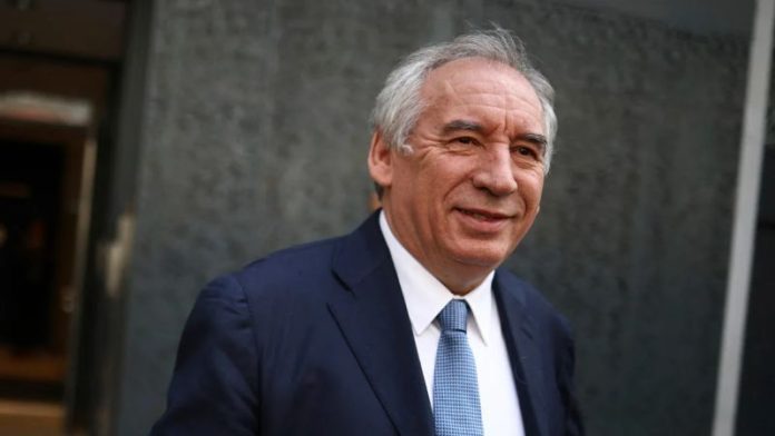 Macron nombra a François Bayrou como nuevo primer ministro francés