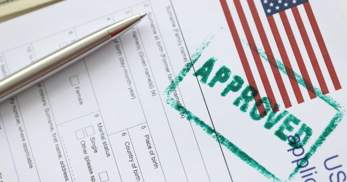 Cuál es la forma legal de entrar a Estados Unidos sin tener una visa