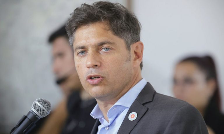 Kicillof reúne a intendentes y legisladores tras el pedido de renuncia de Milei