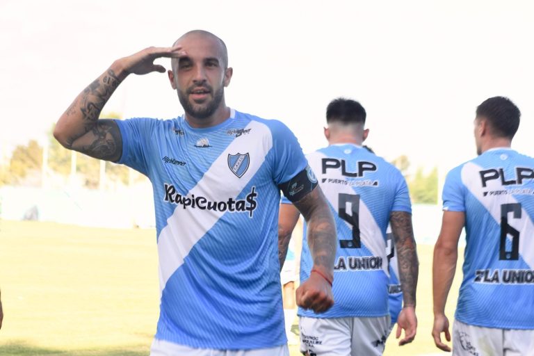 Flandria cayó 2-1 ante Villa San Carlos, que sigue con puntaje ideal en la Primera B