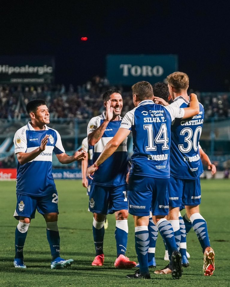 Gimnasia ganó en Tucumán y suma puntos clave en el Torneo Apertura