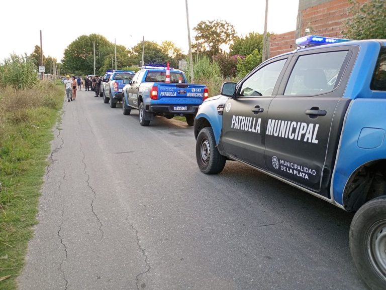 Evitan toma de terrenos en Villa Elvira y detienen a 16 personas