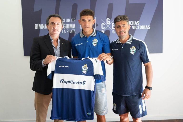 Gimnasia aseguró la continuidad de Alan Sosa y firmó su primer contrato Facundo Di Biasi