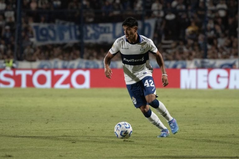 Baja en Gimnasia: Santiago Villareal sufrió una lesión y será operado