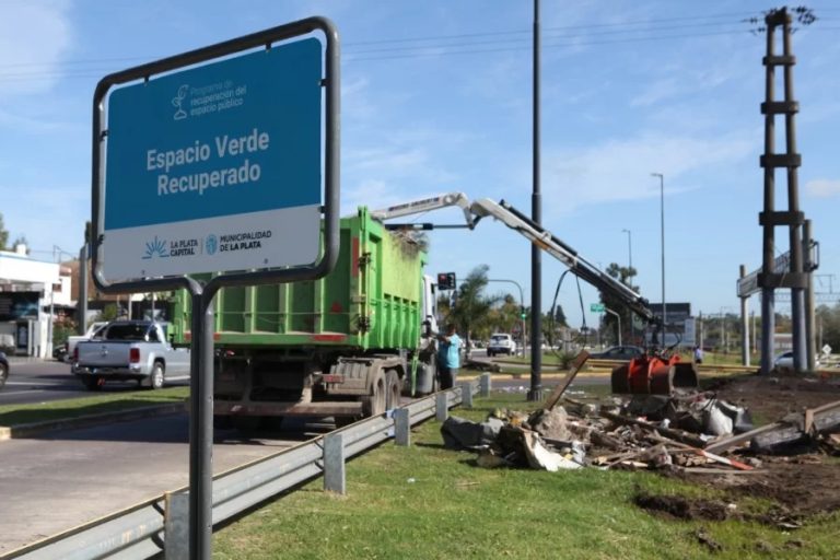 La Municipalidad avanza con la recuperación del espacio público en La Plata