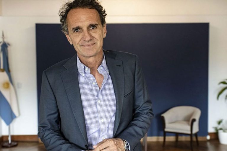 Katopodis respaldó el desdoblamiento electoral y pidió “unidad para ganar en septiembre y octubre”