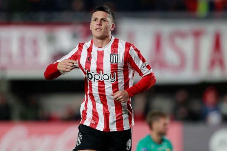 Estudiantes, con la obligación de ganar ante el último campeón de la Libertadores