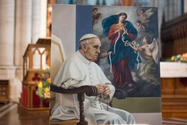 La Plata despedirá al papa Francisco con una misa en la Catedral este sábado