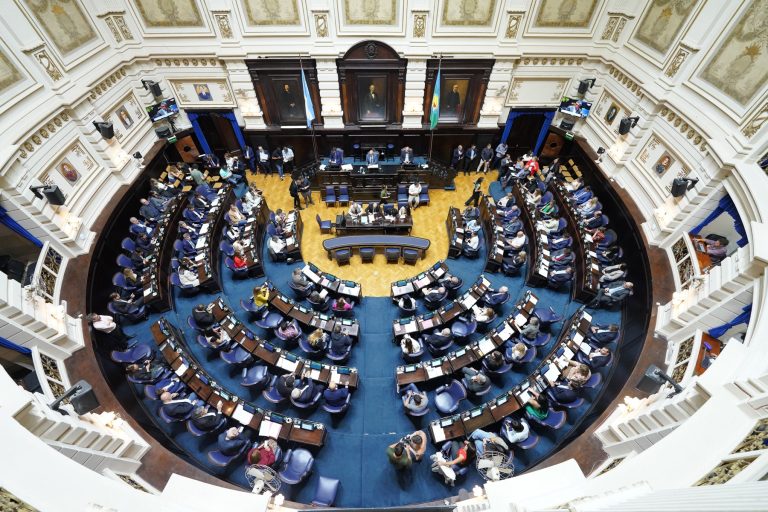 La provincia de Buenos Aires suspendió las PASO 2025 tras una votación histórica en Diputados