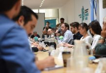 Paritaria en suspenso: estatales y docentes bonaerenses reclaman definiciones salariales