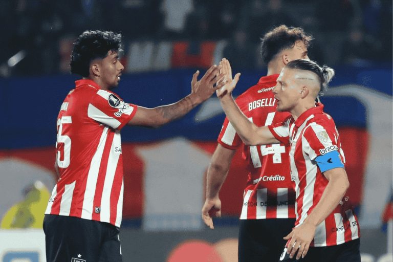 Estudiantes enfrentará a Cerro Porteño en octavos de final de la Copa Libertadores