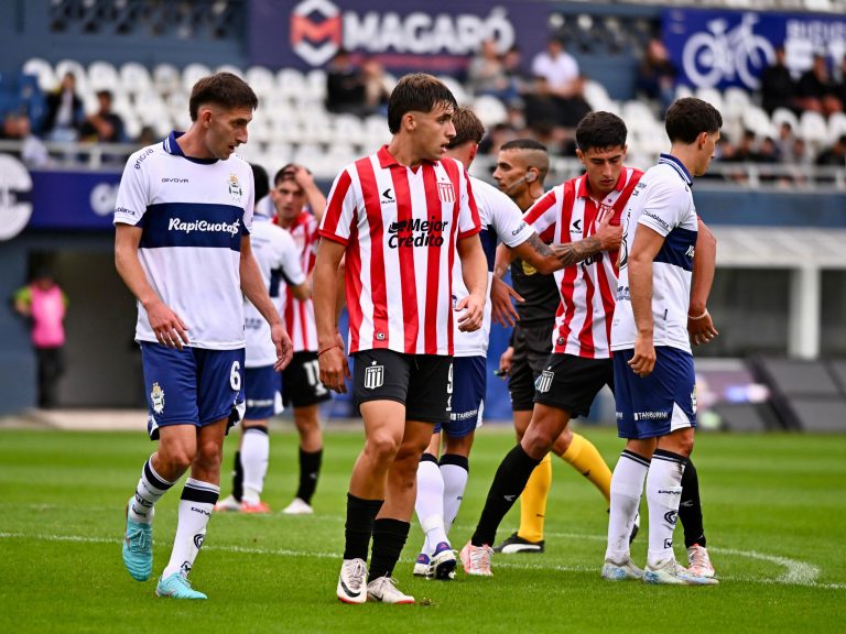 Estudiantes se quedó con el clásico de Reserva: venció 2-0 a Gimnasia en el Bosque