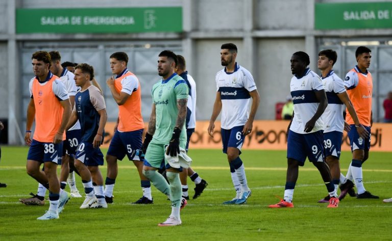 Gimnasia busca técnico: ¿quiénes son los nombres que picaron en punta para suceder a Flores?