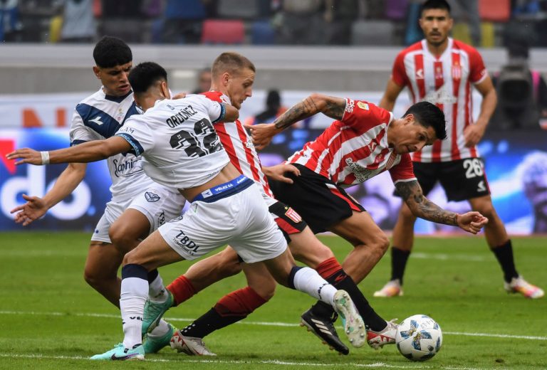Estudiantes – Vélez: día, horario y sede de la Supercopa Internacional
