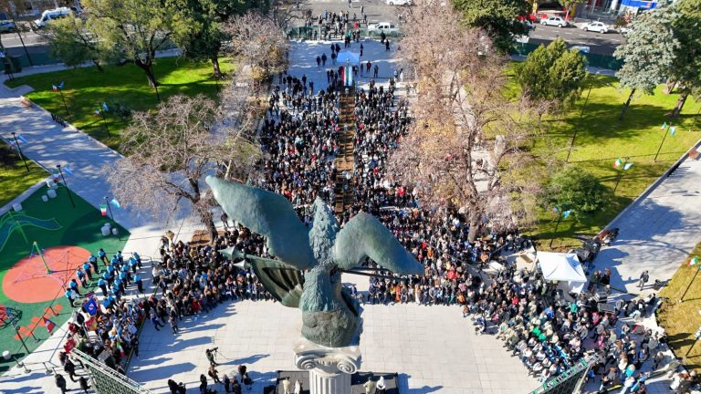 Reabre Plaza Italia: música, DJ y ballet en vivo