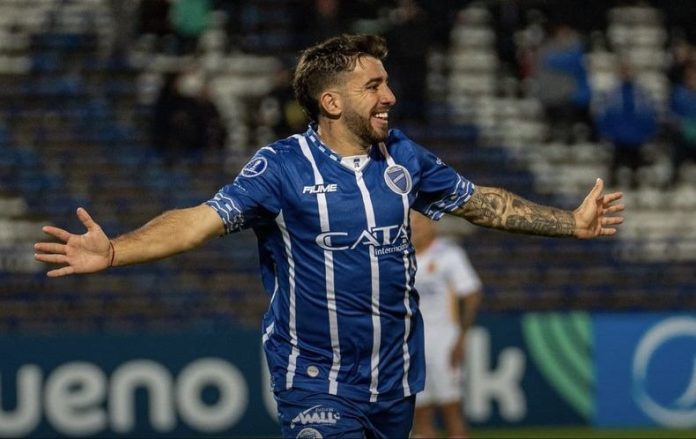 gimnasia-auzmendi-tomba