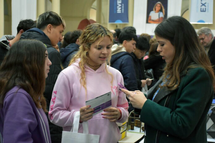 La-Expo-UCALP-2025-ya-se-vive-en-el-Pasaje-Dardo-Rocha-65