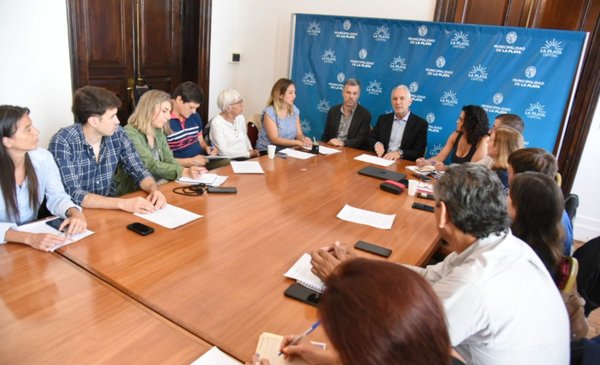 Julio Alak participó del Primer Encuentro del Consejo Local de Tierras y Hábitat