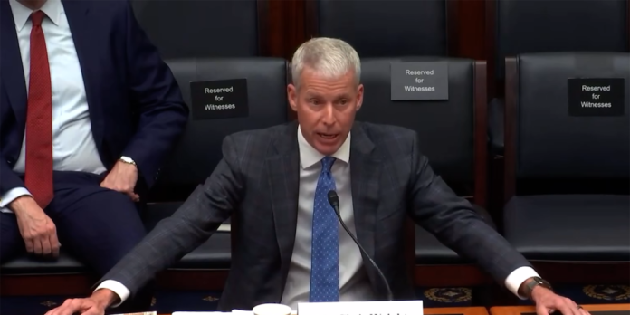 Quién es y cómo piensa Chris Wright, el defensor del fracking elegido por Donald Trump para liderar el Departamento de Energía