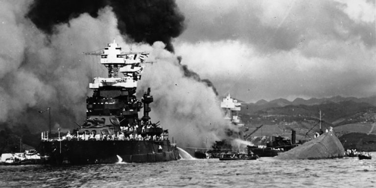 Pearl Harbor y el decreto “NN”: los hechos que, el mismo día y a kilómetros de distancia, sellaron el destino de la segunda guerra 