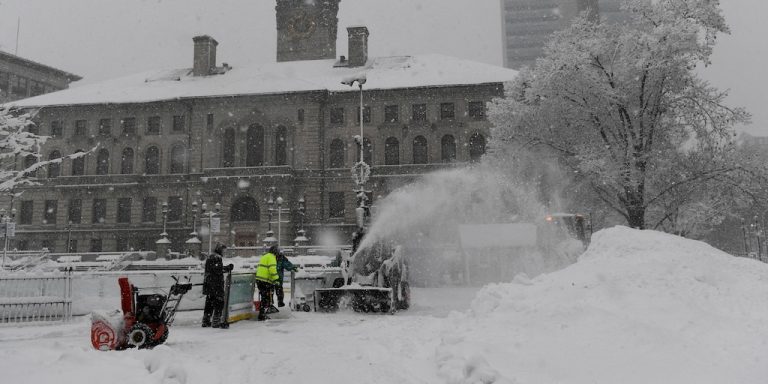 Se pronostica una semana de temperaturas extremas en EEUU, desde lluvias y nieve hasta récords de calor 