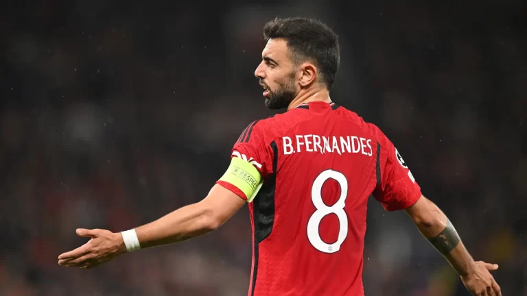 Bruno Fernandes Recibe Tarjeta Roja: ¿Un Problema de Disciplina para el Manchester United?