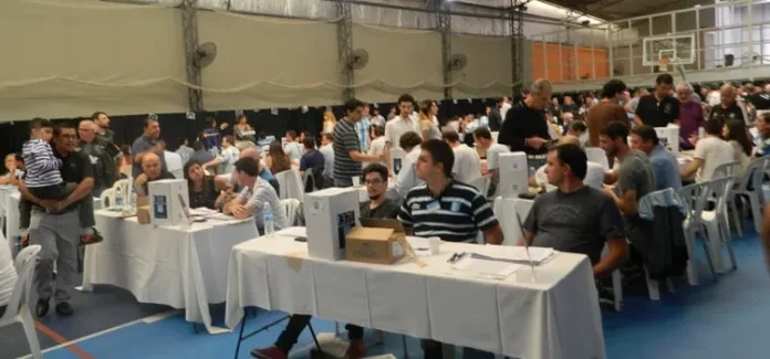 La postura de los candidatos a presidente de Racing