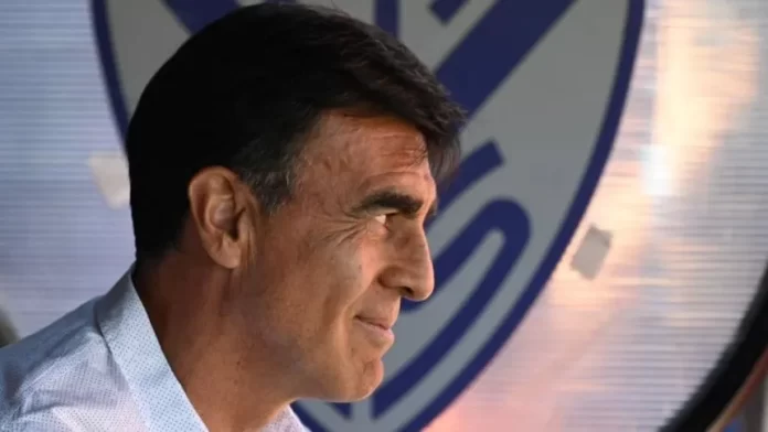 Cambió las críticas por un campeonato