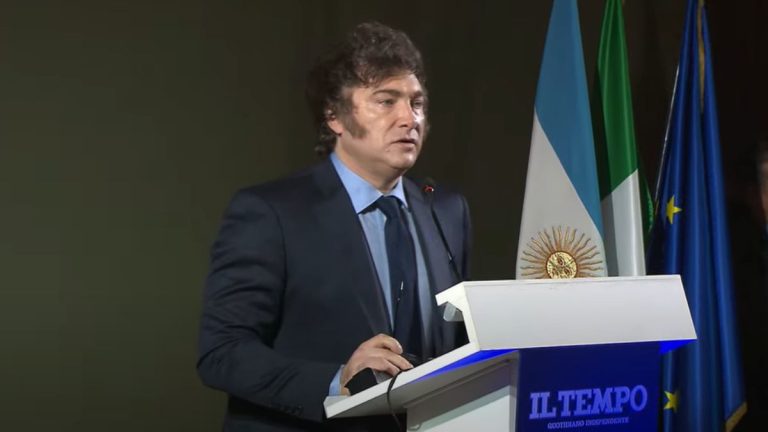 Encuesta Giacobbe: el impacto del Criptogate en la imagen de Javier Milei