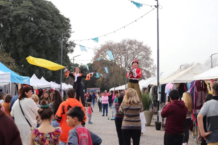 Paseo de Compras Meridiano V: Un Fin de Año con Moda Circular, Música y Actividades Gratuitas