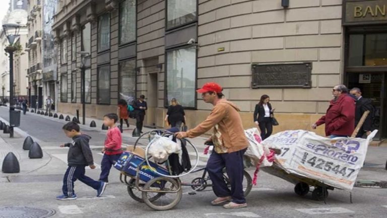 Integrar miradas para trabajar sobre lo que es importante y urgente: la pobreza 