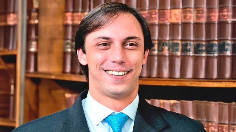 Santiago María Castro Videla es el nuevo Procurador del Tesoro