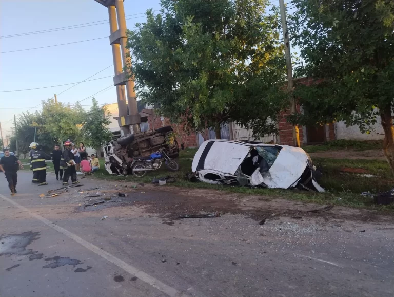 Tragedia vial en La Plata: un muerto y un herido grave tras un brutal accidente